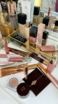 Glamour Makeup Looks, Evening Eye Makeup, Brown Girls Makeup, Makeup Bag Essentials, Pinterest Makeup, Evening Makeup, Makeup Is Life, Ethereal Makeup, Makeup Needs