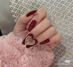 Red Acrylic Nails, Nagel Tips, Red Nail, Prom Nails, Heart Nails, Nail Arts, Valentine's Day Nails, Valentines Nails