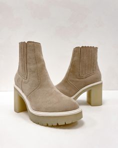 The bootie of the season 🙌 ---> On Your Own Beige Suede Booties Flat Lay Inspiration, White Booties, Mint Julep Boutique, Flat Lays, Flat Lay Photography, Suede Booties, Bootie, Chelsea Boots, Rubber Sole