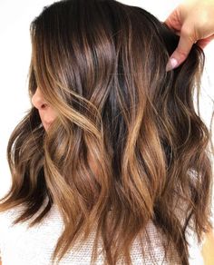 Fall Balayage, Fall Color Trend, Brunette Hair With Highlights, Caramel Highlights, Brunette Balayage Hair, Brown Hair Balayage, Brown Highlights