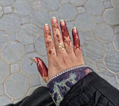 henna, mehendi, simple mehendi, simple henna, eid henna, trending Henne Tattoo, Cute Henna Tattoos, Henna Style Tattoos, Pretty Henna, Henna Inspired Tattoos, Cute Henna, Tato Henna, Henna Tattoo Hand