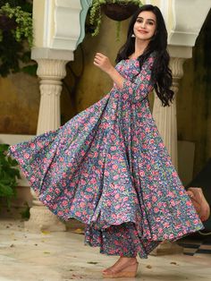 Long Frocks Designs, Ankita Sharma, Anarkali Designs, Plazzo Suits, Kurti With Palazzo, Western Dresses For Women, Punjabi Outfits, Bride Floral, Kurti Patterns