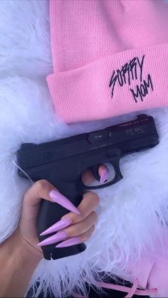 Gangsta Girl Style, Photographie Indie, Pink Glitter Wallpaper, Big Girl Toys, Girl Iphone Wallpaper, Flipagram Instagram