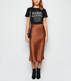 The €30 New Look skirt we're going to be living in for the next few weeks | Her.ie New Look Skirts, Silk Skirt Outfit, New Look Clothes, Satin Skirt Outfit, Satin Midi Skirt, Skirt Outfit, Satin Skirt, Silk Skirt