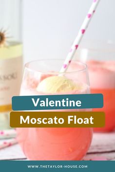 valentine moscato float in a glass with two straws