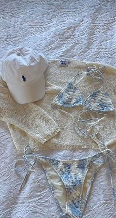 Strand Outfit, Costal Granddaughter, Swimsuit Inspo, Beach Fits, Coastal Granddaughter, Pieces Of Clothing, Cute Bathing Suits, Summer Bikinis, Cute Bikinis