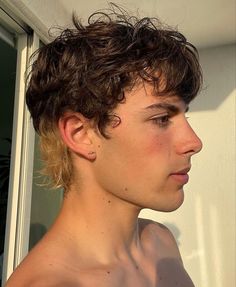 Brunette Mullet, Mens Haircuts Thick Hair, Gage Gomez, Mens Haircuts Short Hair, Dyed Curly Hair, Men Hair Color, Hair Inspiration Short, Punk Hair