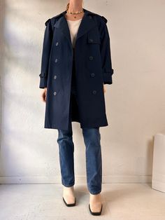 "- Vintage 'London Towne' navy blue half trench coat  - Cotton poly blend with nylon lining - Padded shoulders  - Made in Korea - Tagged 10 - P  Chest: 20\" Length: 37.5\" Shoulder: 18\"" Velvet Midi Skirt, White Leather Jacket, White Stag, Vintage London, Vintage Denim, Denim Dress, Trench Coat, Jackets For Women, Jackets & Coats