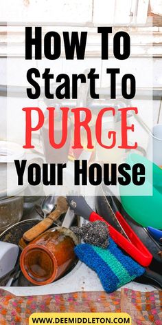 Do you feel like your home is bursting at the seams with clutter? Are you constantly tripping over piles of stuff or struggling to find the things you need? If so, it’s time to take action and purge your entire home. In this comprehensive guide, we’ll walk you through the steps of decluttering and getting organized. House Clean Out, Decluterring And Organize, How To Clean A Hoarders House, Easy Decluttering Tips, Home Decluttering Organizing, Easy House Cleaning Schedule, Deep Clean Checklist, Declutter Help, Diy Declutter