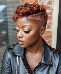 Trendy Warm Chestnut TWA with Copper Hints 🍂 Fall Pixie Hair Color, Cutest Hairstyles, Exotic Hair Color, Hair Colors For Black Women, Colors For Black Women, Dark Fall Hair, Natural Hair Short Cuts, Short Hair Images