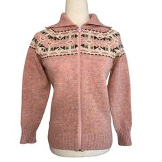 Amazing early 80s pink wool zip up fair isle sweater by Moffat Weavers UK  In excellent condition!  Marked as a size 36(small) Measurements (laying flat):  Chest: 17.5 Length: 23.5 Sleeve length: 18 Pink Fair Isle Pattern Sweater For Fall, Pink Fair Isle Sweater For Fall, Pink Fair Isle Sweater For Winter, Pink Fair Isle Winter Sweater, Karen Robinson, Cute Envelopes, 80s Sweater, Cute Sweatshirts, Sweater Vintage