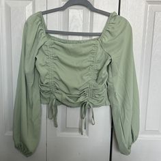 True Medium Size. Never Worn And In Great Condition! Green Long Sleeve Crop Top For Day Out, Casual Amazon Tops For Day Out, Casual Tops For Day Out By Amazon, Chic Amazon Tops For Spring, Amazon Casual Spring Tops, Chic Spring Tops From Amazon, Amazon Casual Tops For Spring, Trendy Fall Tops From Amazon, Amazon Casual Tops For Fall