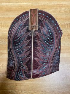 Up cycled Ariat cowboy boot bag. Can be ties to d-ring on saddle or to the girth/cinch. Big enough to hold your phone and keys. Western Style Travel Bag With Leather Backing, Western Brown Bags For Rodeo, Western Style Brown Bags For Rodeo, Ariat Cowboy Boots, Cowboy Boot, Boot Bag, Coin Purses, Purse Pouch, D Ring