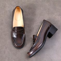 This shoes is Narrow Fit. Soft Rubber Bottom Let You Not Tired After Walking For A Long Time. Details Determine Success Or Failure. Color: Black/BrownMaterial: Enamel leatherLining: Genuine LeatherInsole: Genuine Leather（Unmovable）Sole: RubberHeels: 4.5cm/1.77" Weight: 0.30kg Each Shoes(measured size 7)Great Shoes To Spice Up Any Outfit, From Casual Jeans To Fancy Dress. The More You Wear Them, The More Comfortable They Will Become!Item No. Dwarves1115 Brown Flat Heels For Business, Brown Flat Heel Heels For Business, Casual Brown Low Heel Loafers, Brown Round Toe Loafers For Office, Brown Slip-on Pointed Toe Oxfords, Brown Slip-on Oxfords With Pointed Toe, Brown Pointed Toe Platform Loafers For Fall, Brown Pointed Toe Platform Loafers With Rubber Sole, Brown Closed Toe Loafers For Office