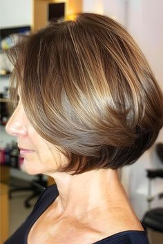 Rounded Bob Hairstyle for Women Over 40 with Thick Hair. Attractive Hairstyles For Women, Rounded Bob, Attractive Hairstyles