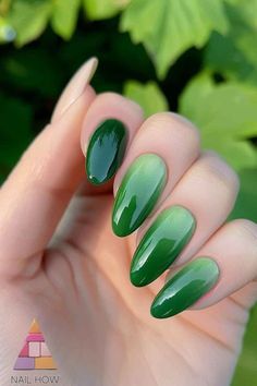 Acrylic Nails Green, Emerald Green Nails, Mint Green Nails, Silk Wrap Nails, Neon Green Nails, Green Acrylic Nails, Festive Manicure, Nail Prices