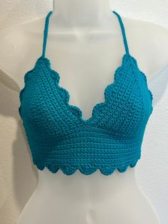 "-Hand crocheted crop top perfect for the beach, festivals, etc during the summer months! -Made with \"I Love This Cotton Yarn\" 100% cotton yarn -Adjustable corset style back  -Please hand wash and hang/lay dry. Color(s) may fade over time and top may slightly shrink if machine dried" Strick Top, Modern Haken, Crochet Tank Tops, Crochet Top Outfit, Stitches Crochet, Bikinis Crochet, Crochet Crop Top Pattern, Crochet Disney, Mode Crochet