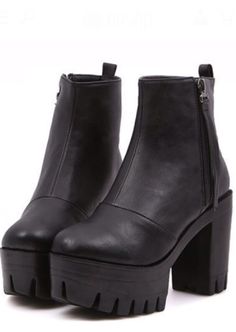 Jeffery Campbell Mulder boot ❤️❤️❤️❤️❤️❤️❤️❤️❤️ Stacked Heel Boots, Chunky Heel Booties, Platform Heels Boots, Boots For Short Women, Side Zip Boots, Black Heel Boots, Black Ankle Booties, Black Heel