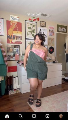 Plus Size Summer Outfits Alternative, Cute Summer Fits Plus Size, Plus Size Fashion Aesthetic Outfits, 90s Summer Outfits Midsize, Summer Outfits Plus Size Beach, Plus Size Picnic Outfit, New York Summer Outfits Plus Size, Plus Size Indie Outfits Aesthetic, Fat Girls Outfit Ideas Summer