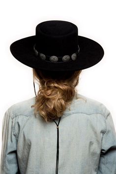 HISTORY: Reminiscent of the traditional headwear worn by the nomadic and colorful horseman of the Argentine and Uruguayan Pampas, the traditional Gaucho hat was constructed of felt with a wide flat brim, shallow flat-topped crown and wind tie. The hat served as a main article of clothing for the Gauchos during the mid-18 and 19th centuries and protected them from harsh winds while herding cattle on the prairie. Our Les Gauchos Bolero echoes these historical characteristics with it’s flat, telesc Traditional Fedora Hat For Rodeo, Traditional Black Hat Bands For Festival, Traditional Fedora Felt Hat For Rodeo, Traditional Hats With Short Brim For Western-themed Events, Traditional Short Brim Hat For Western-themed Events, Traditional Brimmed Hats For Western-themed Events, Traditional Adjustable Felt Hat With Curved Brim, Traditional Adjustable Felt Hat With Flat Brim, Traditional Felt Hat With Adjustable Flat Brim