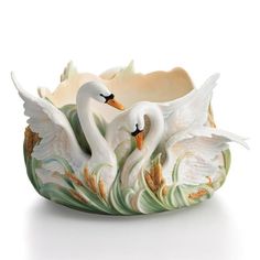 Franz Collection Southern Splendor Swan Bowl FZ01559 Franz Collection, China Vase, Porcelain Decor, Victorian Ladies, Porcelain Lamp, Porcelain Jewelry, Porcelain Art, Swan Lake, Antique Porcelain