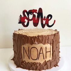 a cake with the word noah on it