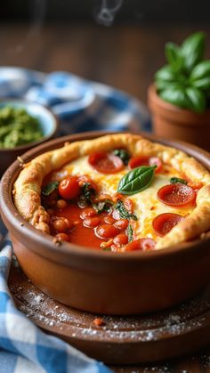 Pizza Pot Pies Pizza Pot Pie, Pot Pie Filling, Classic Pizza, Meat Alternatives, Pizza Flavors, Gluten Free Pie, Dessert Pizza, Flaky Crust