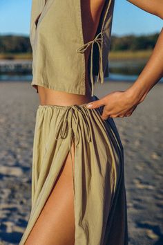 Matching Set Outfit Two Pieces Summer, Beach Set Up, Summer Sets Two Pieces, Matching Skirt And Top Set, Summer Skirt Set, Side Tie Skirt, Beach Wraps, Beach Skirts, Side Tie Top