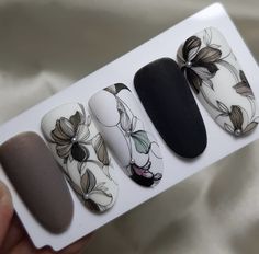 Flower Nails 2023, Stamp Nails, 1st August, Nail Pops, Matte Nails Design, Nail Design Inspiration, Geometric Nail, Nail Polish Art