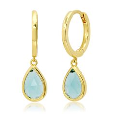 Gold plated brass, glass Diameter is 10mm Available in: Turquoise, Sapphire, Emerald, Pink, Purple, Clear and Aqua SKU: TE-2291 Palm Of Your Hand, The Palm, Shoe Box, Bezel Setting, Pear Shaped, Pink Purple, Pear, Emerald, Gold Plate