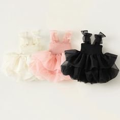 Introducing the Bow Decoration Baby Tutu Dress, a delightful and fashionable outfit that every little princess deserves. This charming dress is designed to capture hearts and make your baby girl the star of any occasion. Crafted with care and attention to detail, this tutu dress combines a soft cotton blend with multi-layered fluffy tulle, offering unparalleled comfort and style. The breathable, stretchy fabric ensures your baby girl feels like a true princess, wrapped in the gentlest and most l Fluffy Dresses, Baby Tutu Dress, Baby Tutu Dresses, Summer Princess, Girls Tutu Dresses, Girl Sleeves, Dream Family, Ivory Dress