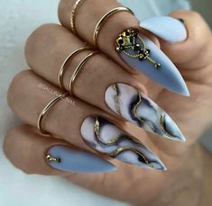 Summer Stiletto Nails, Blue And Silver Nails, Neon Acrylic Nails, Uñas Ideas, Blue Acrylic Nails, One Color Nails, Ideas For Nails, Claw Nails