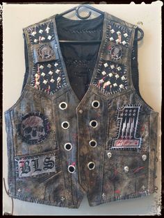 Biker Vest, Battle Jacket, Biker Outfit, Apocalyptic Fashion, Biker Leather, Leather Vest, Riding Outfit, Long Hair Styles Men, Denim Vest