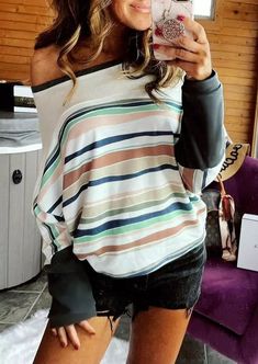 Stripes Women Top Weight About : 0.30 kg Material: 93%Viscose+7%Elastane Aesthetic 2023, Ootd Instagram, Blouse Summer, Neck Women, Summer Nature, Shape Matching, Clothes Aesthetic, Amazing Fashion, Outfits 2023