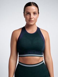 Our original Super-Sculpting Seamless sports bra, once known as Aero.01, AERO DYNAMIC is now made using 100% recycled polyamide and comes in a variety of our signature hues. With a high neckline that’s dedicated to keep your goods secure, its longline silhouette is fully opaque - so you can wear it layered under tanks and tees, or worn solo as a cropped top for warm-wear workouts - while super-slim racerback optimises flexibility, leaving you feeling unrestricted. High Stretch Sports Bra In Recycled Polyester, Breathable Sports Bra In Recycled Polyester, Breathable Recycled Polyester Sports Bra, Breathable Sports Bra Made Of Recycled Polyester, Sporty Go-dry Sports Bra In Recycled Polyester, Functional Go-dry Sports Bra In Recycled Polyester, Athleisure Breathable Sports Bra In Recycled Polyester, Breathable Athleisure Sports Bra In Recycled Polyester, Green Functional Sports Bra For Light Sports