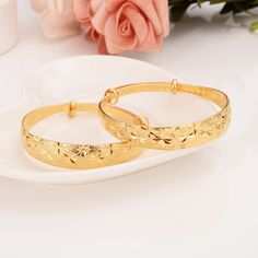 Afraic Jewelry-24k 4pcs 24kGold Bangle for Women Gold Dubai Bride Wedding Ethiopian Bracelet Africa Bangle Arab Jewelry Gold Charm BraceletModel Number:2255800419637959Feature:1.100% Brand New and High Quality.2.Material : Brass3.Occasion: Anniversary, Engagement, Gift, Party4.Package: Opp bags5.Stock: In stock item6.Nickel free and Lead free.7.Satisfy European standard Yellow Gold Plated Bracelets For Wedding, Yellow Gold-plated Bracelets For Wedding, Adjustable Gold Bangle For Wedding, Gold Charm, Wedding Bride, Gold Jewelry, Gold Bracelet, Bangles, Wedding Rings