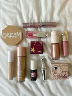 Halo Glow Liquid Filter, Halo Glow, Benefit Hoola, Hoola Bronzer, Matte Bronzer, Makeup Needs