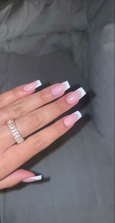 Tapered Square Nails, Gel Nails Diy, Simple Gel Nails, Pointed Nails, Girly Acrylic Nails, Summery Nails, French Tip Acrylic Nails, Classy Acrylic Nails, Soft Nails