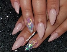 Spring Stiletto Nails 2024, Nude Stilletos Nails, Sassy Nails, Nails Nude, Glamour Nails, Nice Nails, Glass Nails