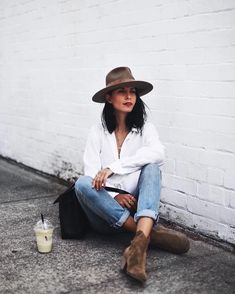 Cali Vibes, Comfy Outfits Winter, Hat Outfit, Women Fashion Edgy, Mode Inspo, Photo Instagram, Fedora Hat, Dream Clothes