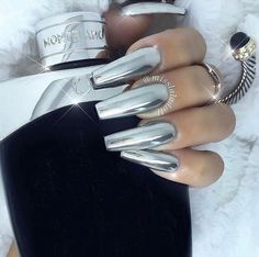 Chrome Nails Silver, Silver Nail Designs, Silver Nail, Silver Hair Color, New Nails, Chrome Silver, Silver Chrome, Nail Jewelry