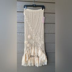 Bandolino Beige Crochet/Knit Skirt High Low/ Asymmetrical Women’s Size Medium. Boho Hippiepeasant Style. Sheer Ruffle Hem. Line. Elastic Waist. Stretch Fabric. Price Is Firm. Measurements (Approximate While Lying Flat - See Attached Photos). Please Double Check The Measurements As There Are No Returns. No Holds. Smoke Free Home. Please See My Pictures For Details As They Are Part Of My Description. Thank You For Looking. Beige Crochet, Skirt Ruffle, Hem Skirt, Asymmetrical Skirt, Layered Skirt, Blue Ombre, Ruffle Skirt, Colored Denim, Knit Skirt