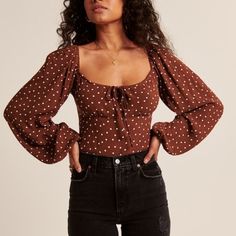 Abercrombie & Fitch Brown Polkadot Blouse Peasant Blouse Puffy Sleeve Size Xxs Tie Front Fitted Puffy Sleeve Top, Luanna Perez, Brown Polka Dots, Printed Tunic Tops, Peasant Style, Polka Dot Blouse, Puff Sleeve Top, Print Tunic, Long Sleeve Casual