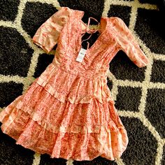 Very Cute Pink Boho Dress From American Eagle Brand New Never Worn. To Small For Me. Fitted Tiered Floral Dress For Vacation, Bohemian Fitted Tiered Floral Dress, Fitted Bohemian Tiered Floral Dress, Spring Tiered Mini Dress Lined, Pink Boho Dress, Eagle Brand, Pink Boho, Cute Pink, Dress Brands