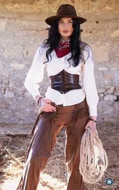 Wild West Woman Costume, Wild Wild West Outfit, Cowboy Theme Party Outfit Women, Cowboy Style Outfits, Cowgirl Western Outfits, Cowboy Outfit Ideas, Western Women Outfits, Old Western Outfits Women, Cow Girl Outfits