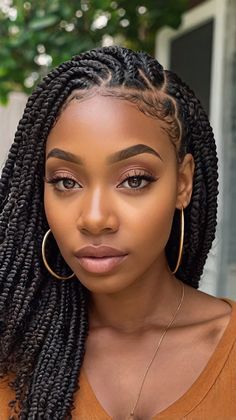 Sleek Braids Hairstyles with Curl Ideas for Short Box Braids Hairstyles 🍃 Ghanian Braids Hairstyles, Knotless Braids With Loose Curls, Braiding Natural Hair, Braids With Loose Curls, Braids Hairstyles With Curls, Box Braids With Curly Ends, Hairstyles With Curls, Braids With Curly Ends, Sleek Braid