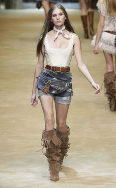 Dress Beach Outfit, Western Inspiration, Western Womens Fashion, Folklore Fashion, Fashion Week Dresses, Moda Hippie, Mexican Fashion, Casual Shoes Outfit, Country Fashion