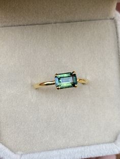 Teal Sapphire Ring , Radiant Cut Sapphire , Green Sapphire Ring , Solitaire Ring,