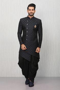 Presenting you latest Kurta Set for Grooms. From sabyasachi green kurta set to unique kurta set for grooms, we have got all variety. #shaadisaga #indianwedding #kurtaforgroomhaldi #kurtaforgroomengagement #kurtaforgroomweddings #kurtaforgroomdhoti #kurtaforgroommirrorwork #kurtaforgroommehndi #kurtaforgroomwhite #kurtatorgroomyellow #kurtaforgroomgreen #kurtaformen Indo Western Outfits For Men, Indo Western Dress For Men, Suit Length, Man Dress Design