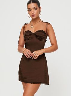 Wayzer Mini Dress Chocolate Outfits Night Out, Vegas Dresses, Clubbing Outfits, Eve Dresses, New Years Eve Dresses, Eve Outfit, Disco Outfit, New Years Eve Outfits, Dress Inspo